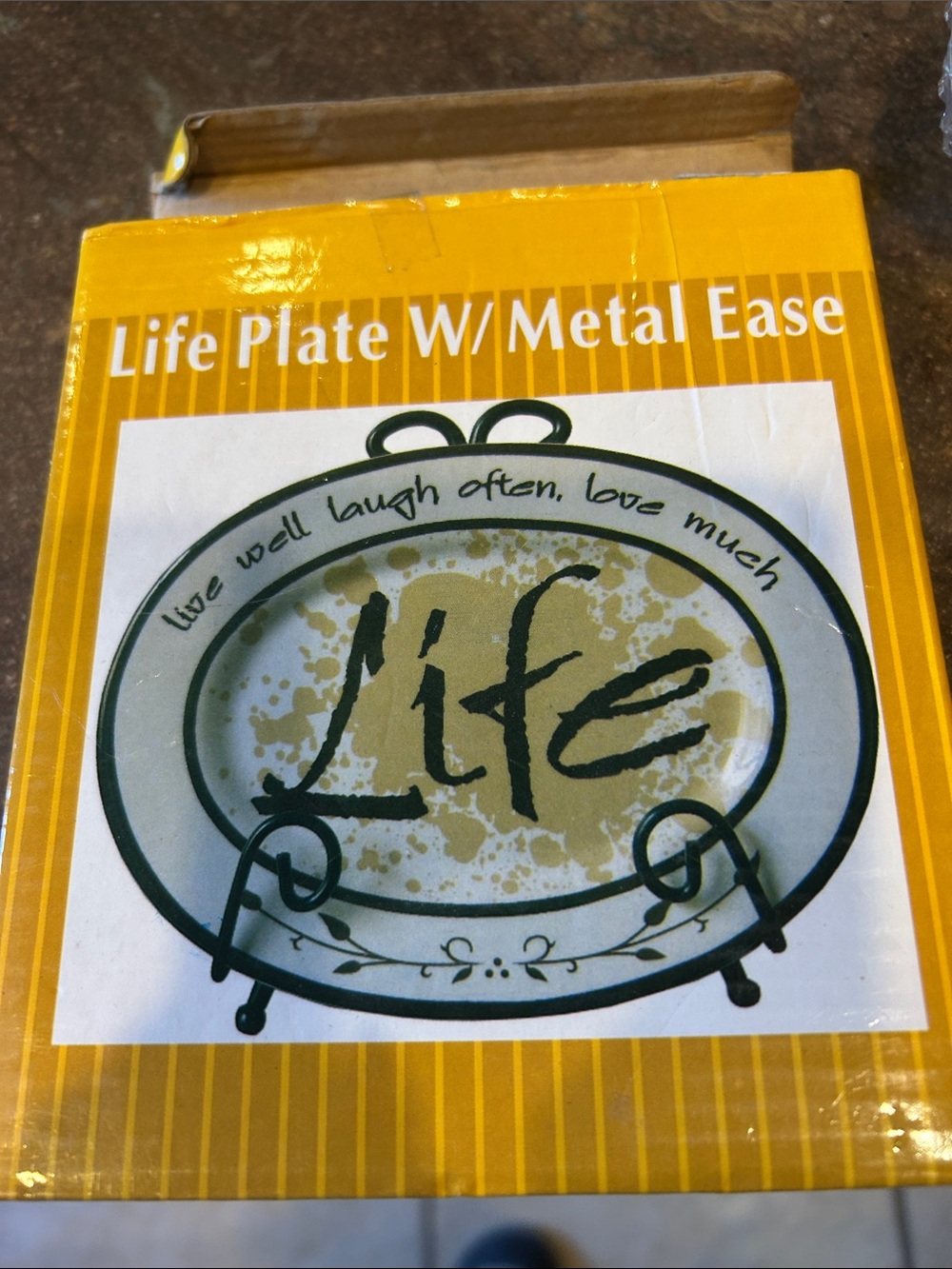 Life Plate with Metal Easel - Decorative Wall/Plate Display